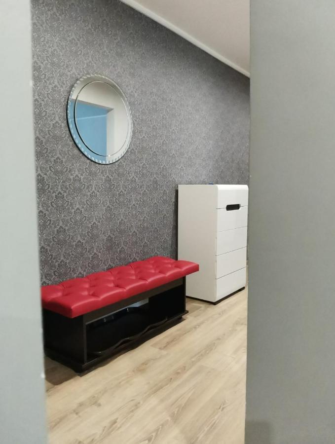Apartament Gayadayenko 4 Apartamento Pinsk Exterior foto