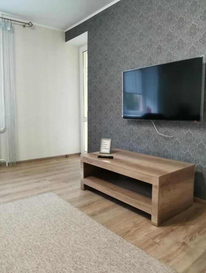 Apartament Gayadayenko 4 Apartamento Pinsk Exterior foto