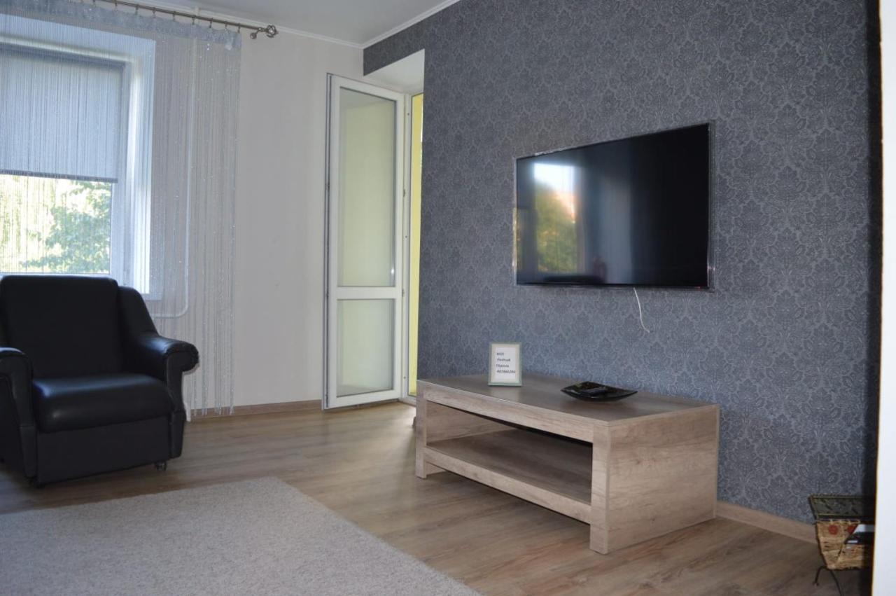 Apartament Gayadayenko 4 Apartamento Pinsk Exterior foto