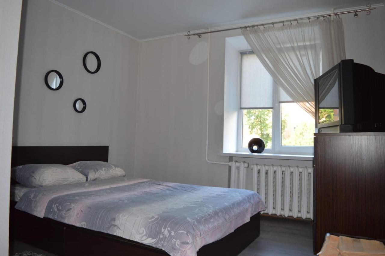 Apartament Gayadayenko 4 Apartamento Pinsk Exterior foto